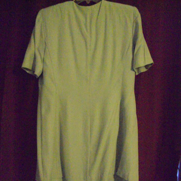 Light green dress with attached jacket Size 10 - Picture 2 of 13